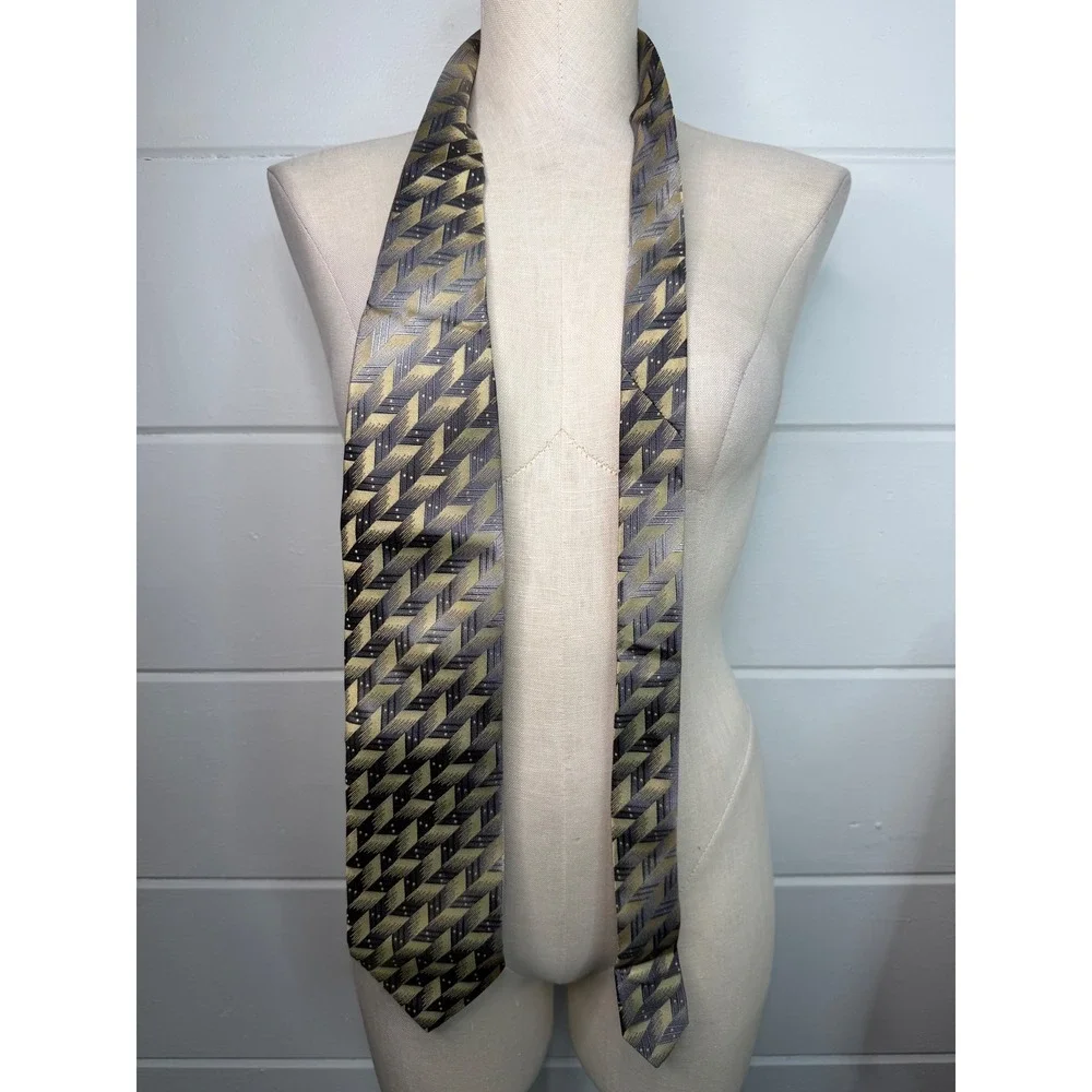 Roberto Villini Couture‎ 100% Silk Tie Gold Gray/Silver Geometric Print